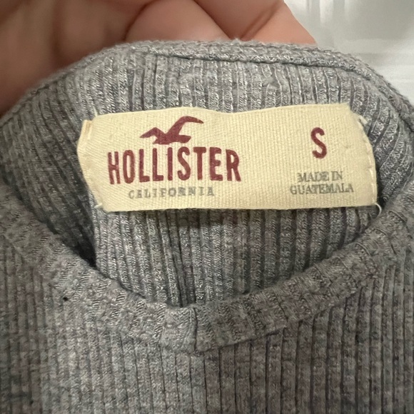 Hollister Crop Tank Gray Small - Picture 3 of 5